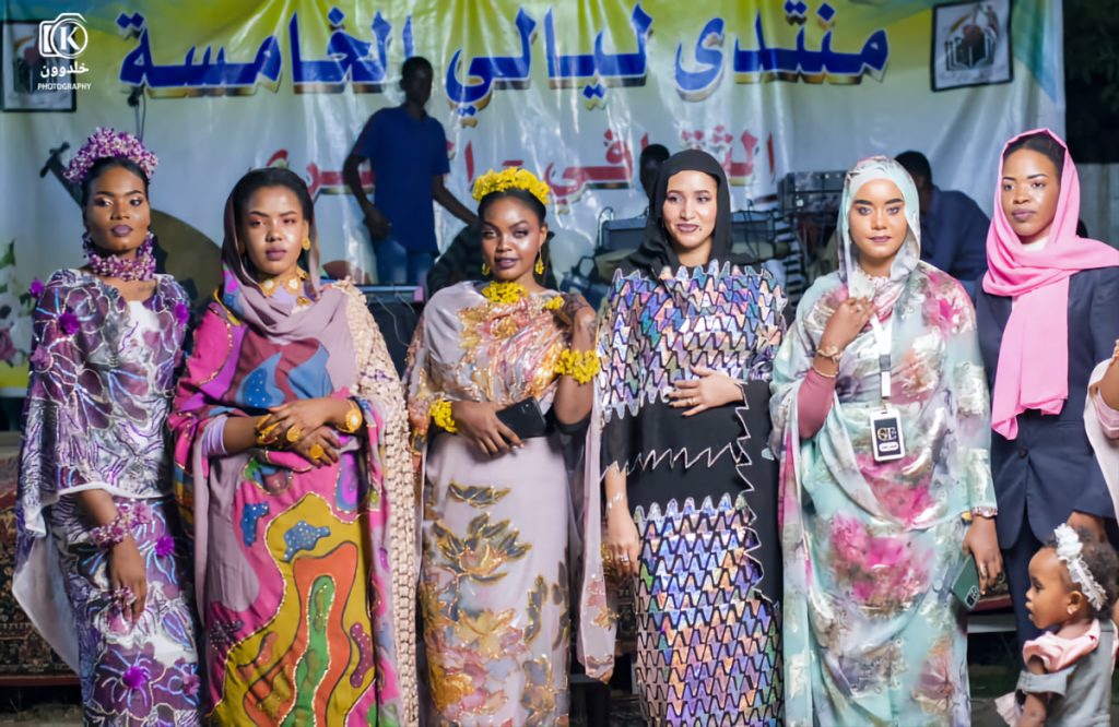 بعض عروض مهرجان الإبداع الذي نظمته رتاج الطيب.