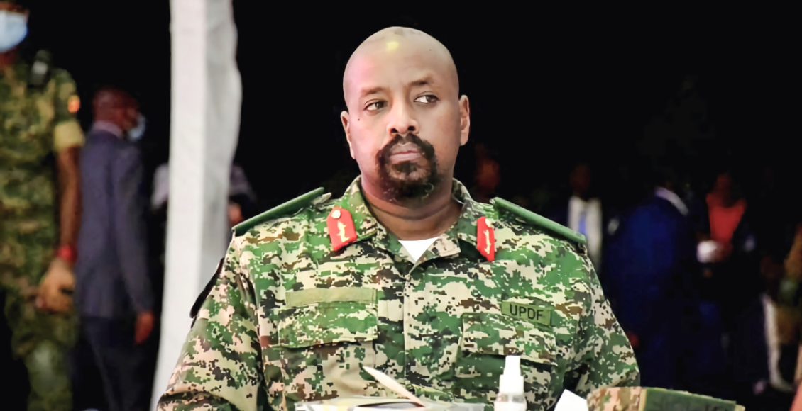 قائد الجيش اليوغندي: ننتظر دعم ترامب للاستيلاء على الخرطوم