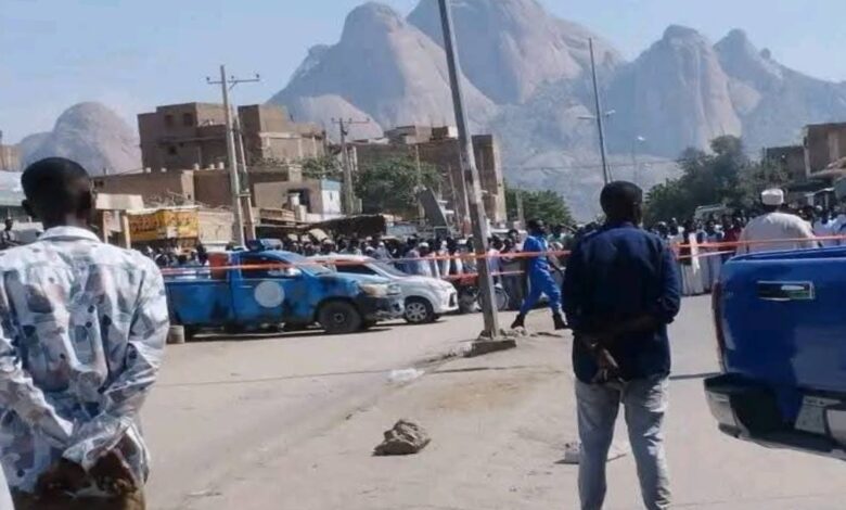 مسابقة الشرطة إلى مكان الحادث