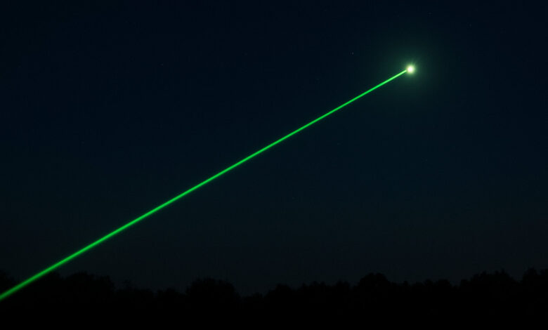 سلاح الليزر