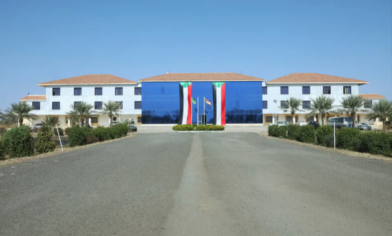 إغلاق القهاوي في سوق القضارف