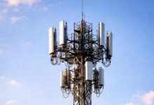 أبراج شركات الاتصالات