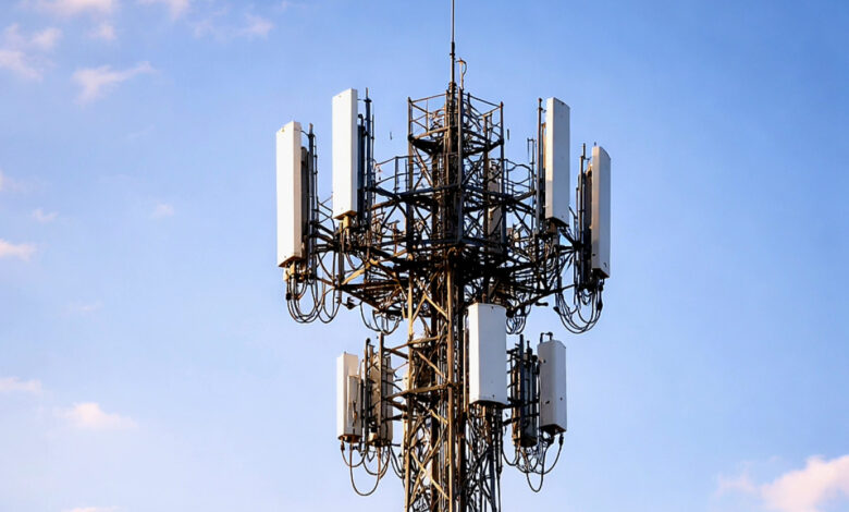 أبراج شركات الاتصالات