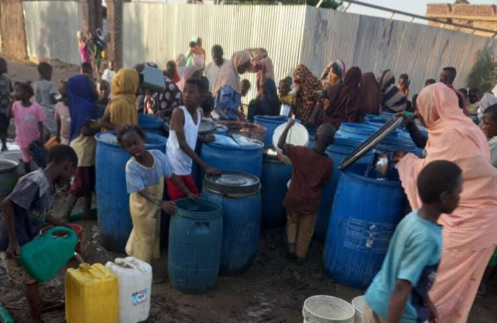 سكان مدينة القضارف - أزمة المياه في القضارف